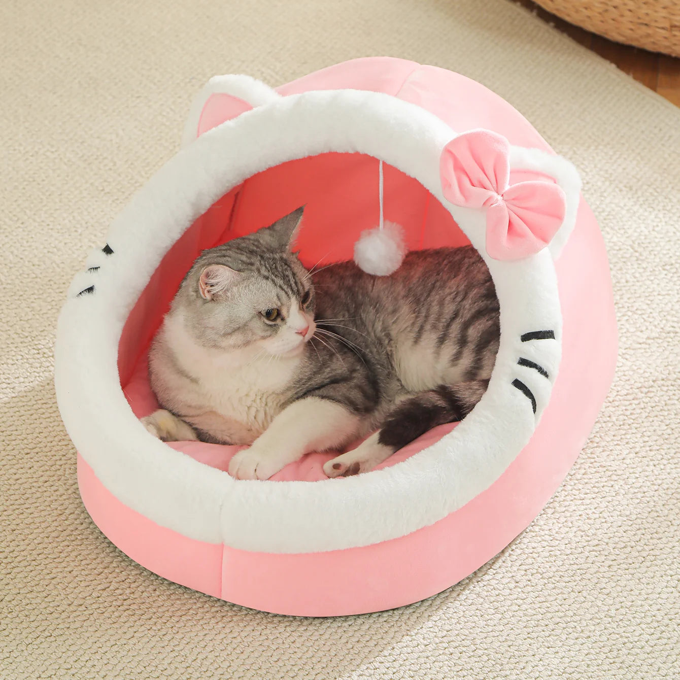 Lit-grotte douillet pour chat avec pompon – Coin repos