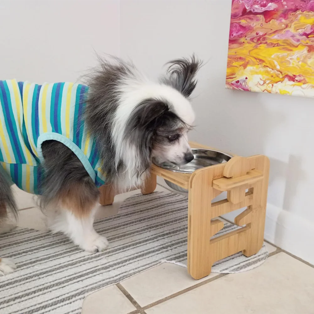 Support surélevé en bois avec 2 gamelles inox – Chiens & Chats